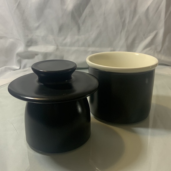 Sweese French Butter Dish with Lid - Butter Crock for Counter - Picture 2 of 6
